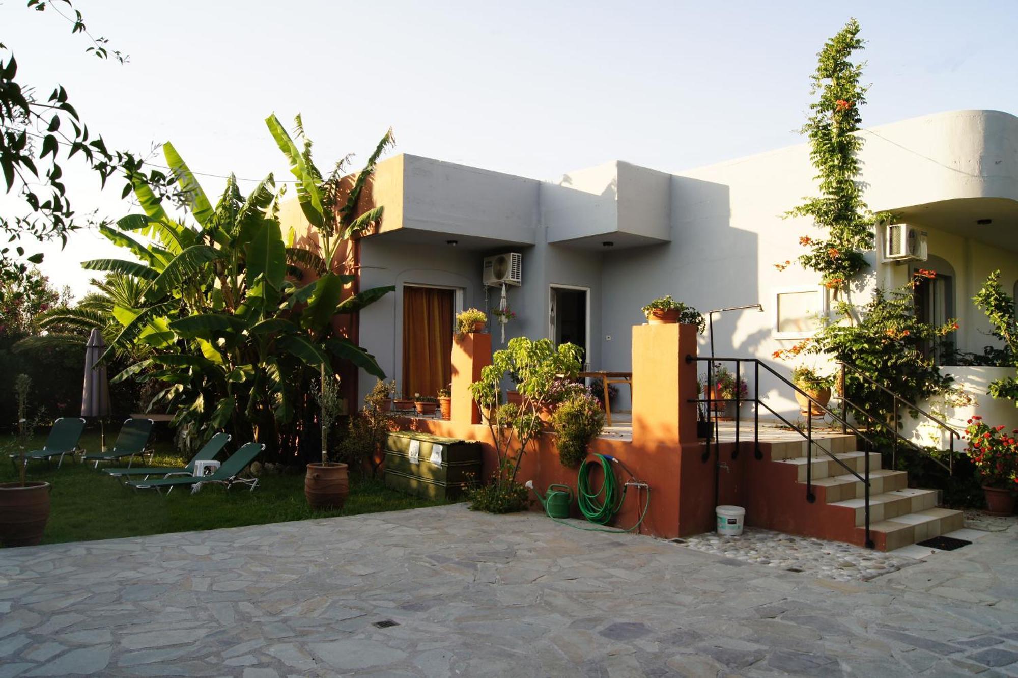 Silvi Mari Apartments Platanias Extérieur photo